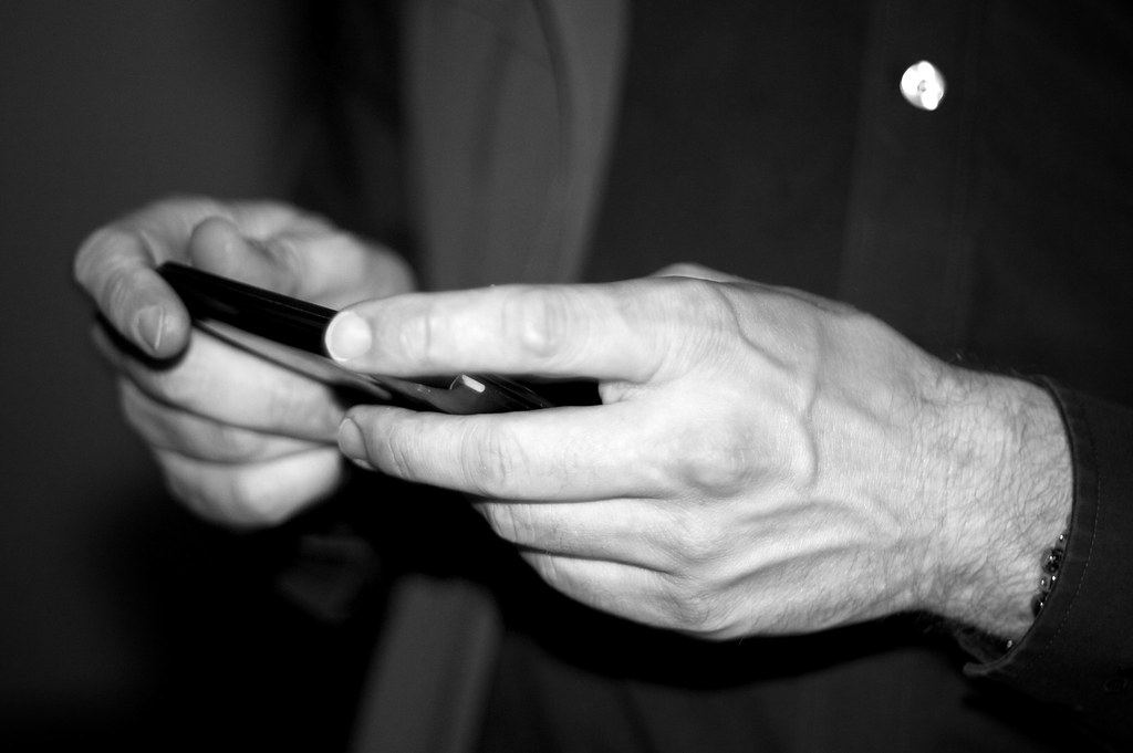 Celular roubado: como bloquear linha, contas e o aparelho de uma vez pelo Celular Seguro
